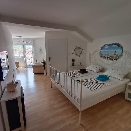 Seny&Siky Appartement Crikvenica Buitenkant foto