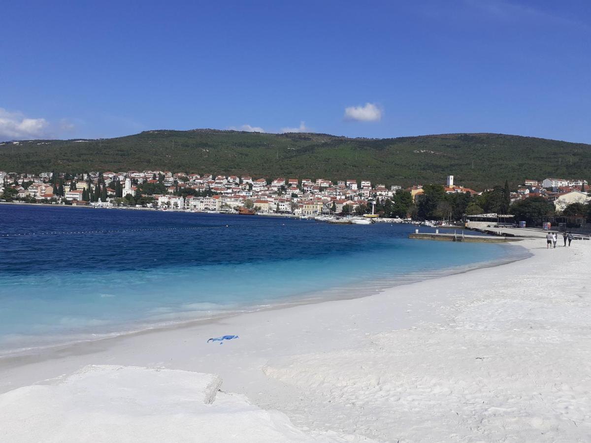 Seny&Siky Appartement Crikvenica Buitenkant foto